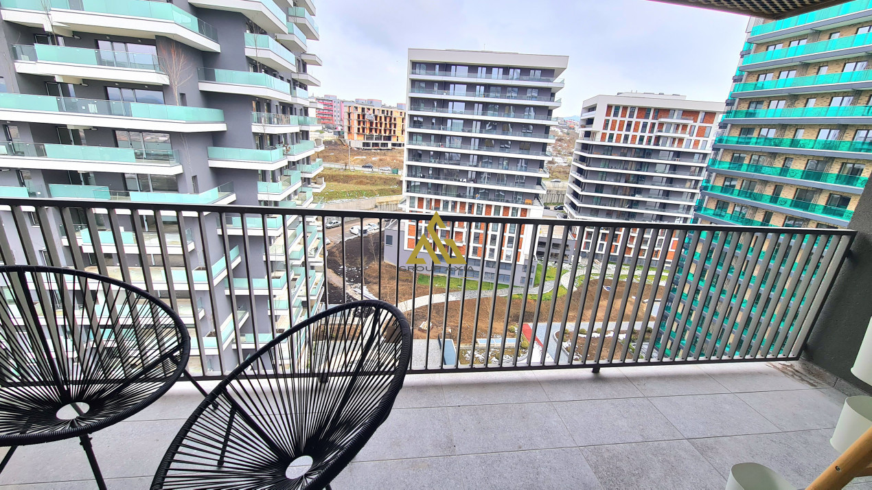 Vanzare Apartament 1 camera cu nisa de dormit, Scala Frunzisului