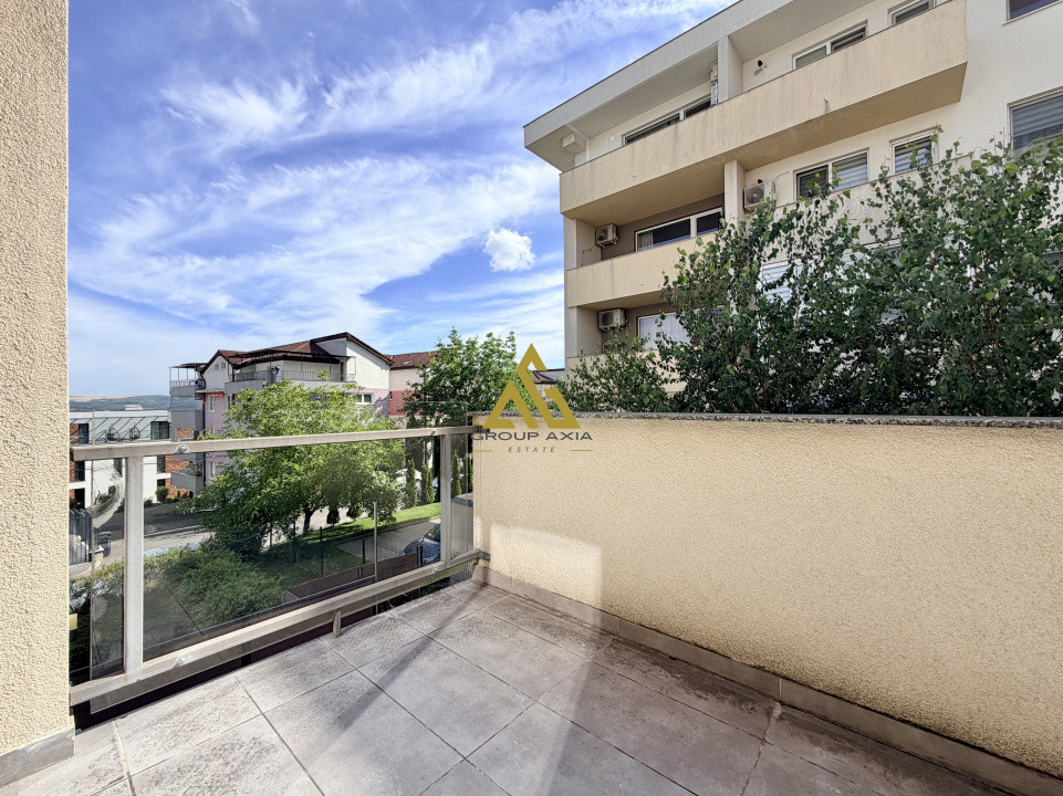 Apartament spatios cu 2 camere, parcare, zona Grand Hotel Italia