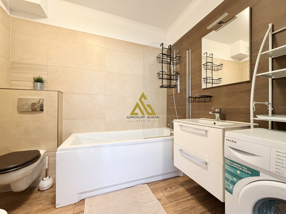 Apartament spatios cu 2 camere, parcare, zona Grand Hotel Italia