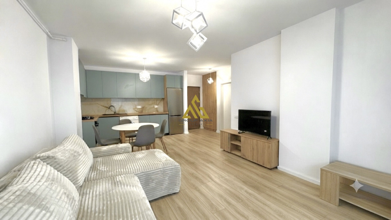 2 camere, 45 mp, balcon 10 mp, garaj, etaj 4 din 8, lift, Eroilor