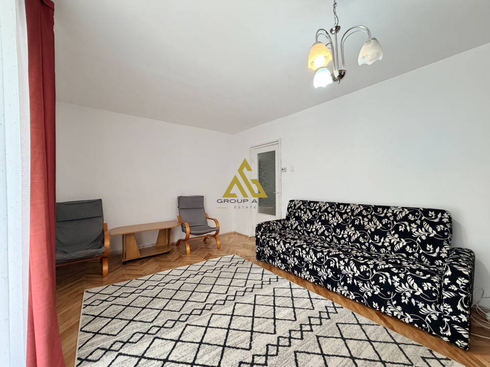 Apartament 2 camere decomandate, 2 bai, parcare, strada Bucuresti