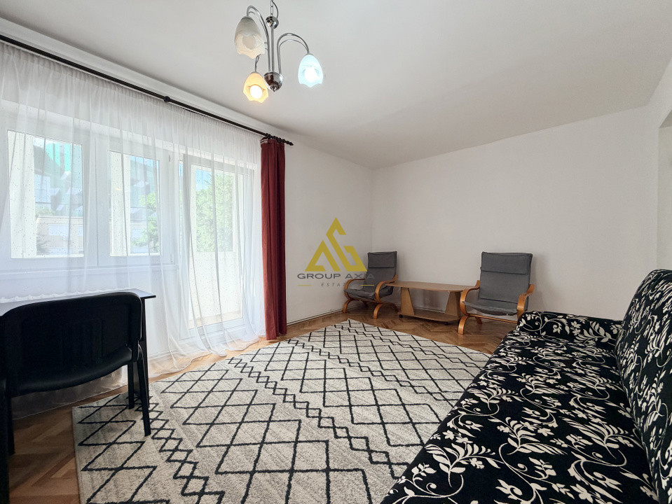Apartament 2 camere decomandate, 2 bai, parcare, strada Bucuresti