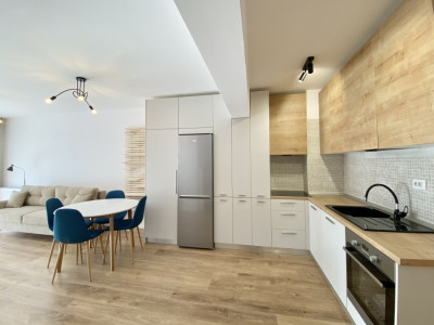 Vanzare Apartament 2 camere, etaj 3, orientare vest, Viva City, garaj