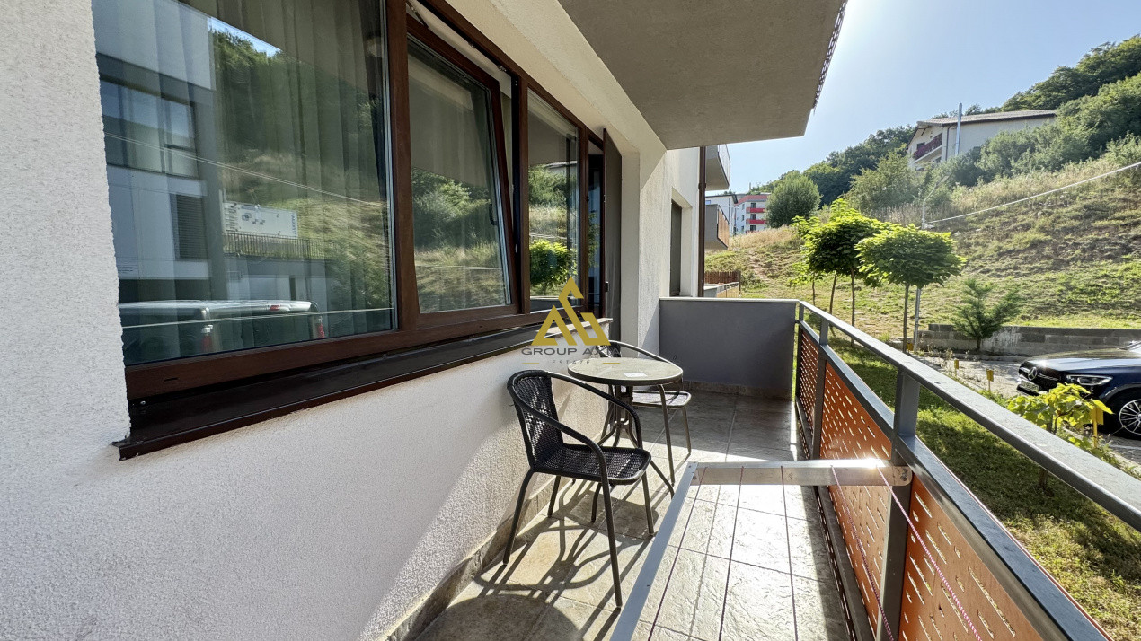 2 camere, 55 mp, balcon, parcare subterana, str. Sub Cetate 150