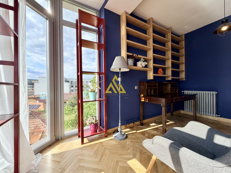 Inchiriere Apartament 3 camere, 117 mp, strada Paris, zona centrala