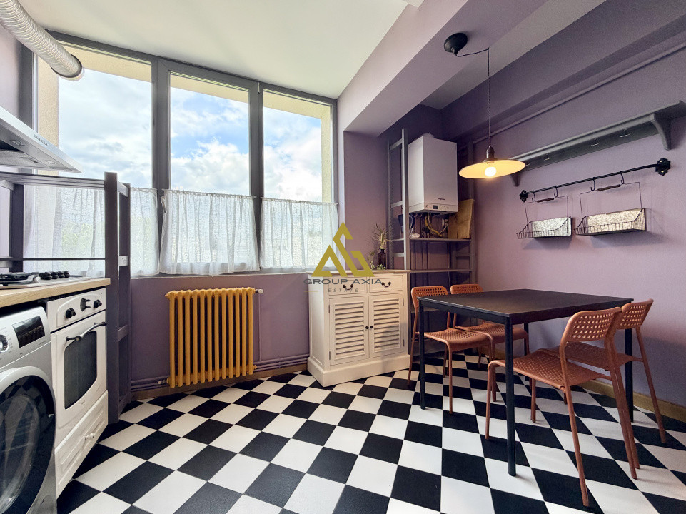 Inchiriere Apartament 3 camere, 117 mp, strada Paris, zona centrala
