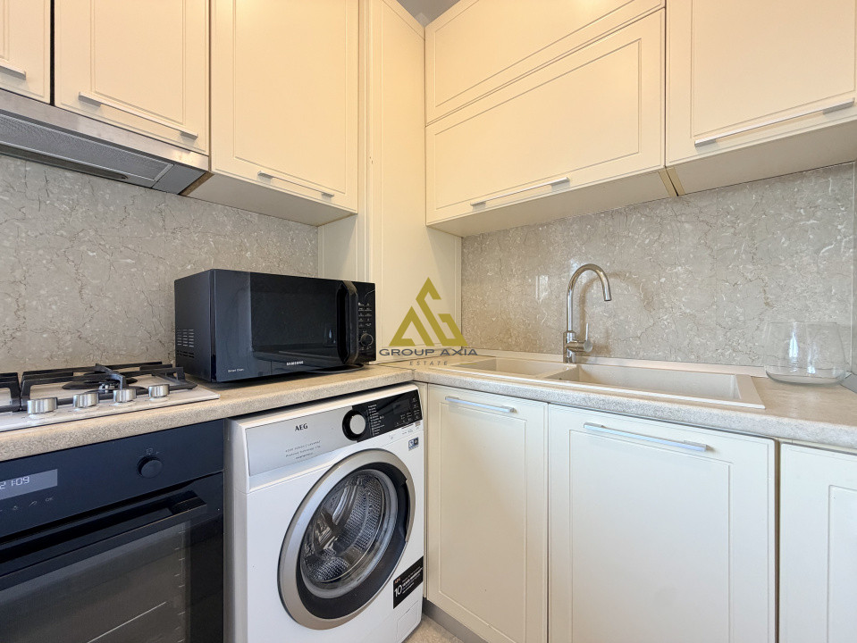 Inchiriere Apartament 3 camere, zona The Office, optional parcare