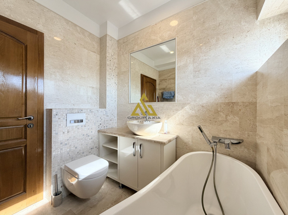 Inchiriere Apartament 3 camere, zona The Office, optional parcare