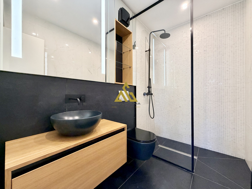 Apartament 2 camere, Platinia Avram Iancu, ultracentral, garaj inclus
