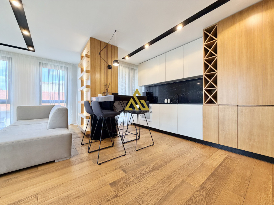 Apartament 2 camere, Platinia Avram Iancu, ultracentral, garaj inclus
