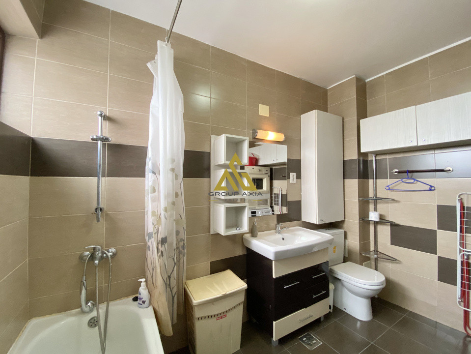 Apartament 3 camere, cartier Plopilor, zona Nobori, parcare