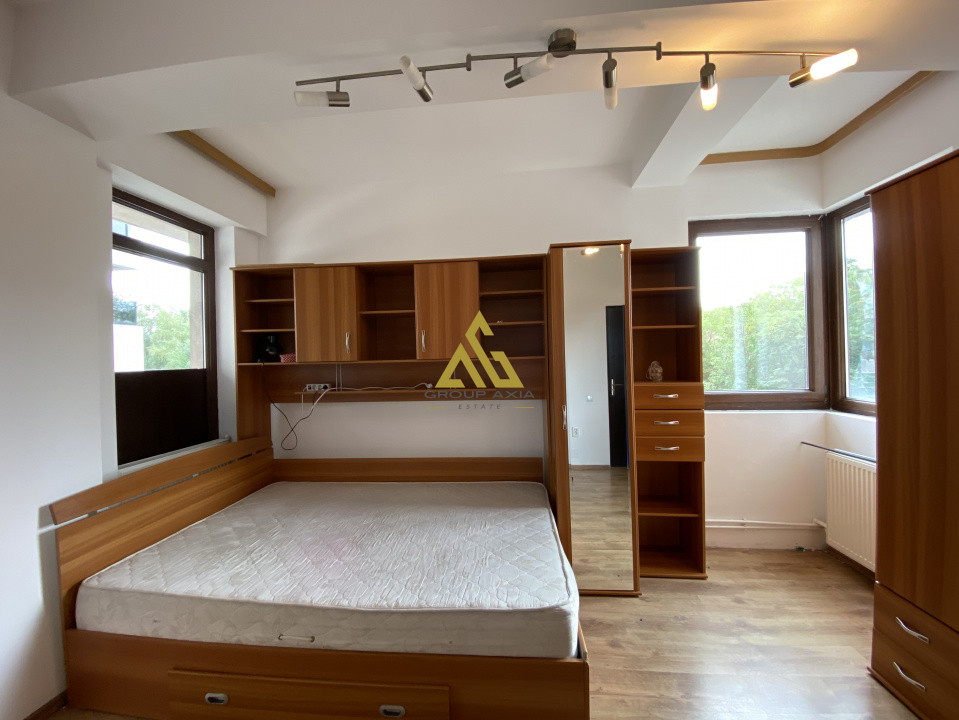 Apartament 3 camere, cartier Plopilor, zona Nobori, parcare