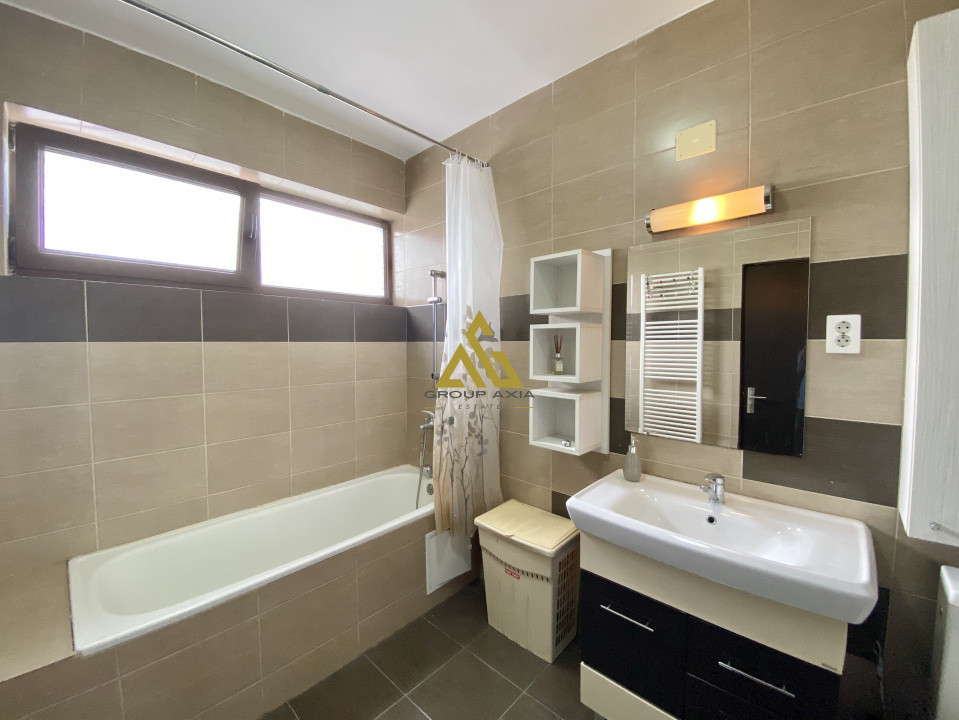 Apartament 3 camere, cartier Plopilor, zona Nobori, parcare