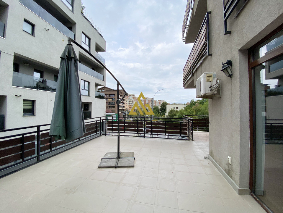 Apartament 3 camere, cartier Plopilor, zona Nobori, parcare