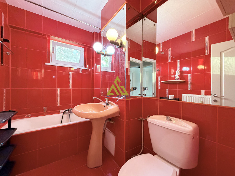 Attention UMF Students! 3 Rooms on Louis Pasteur Street, Near UMF
