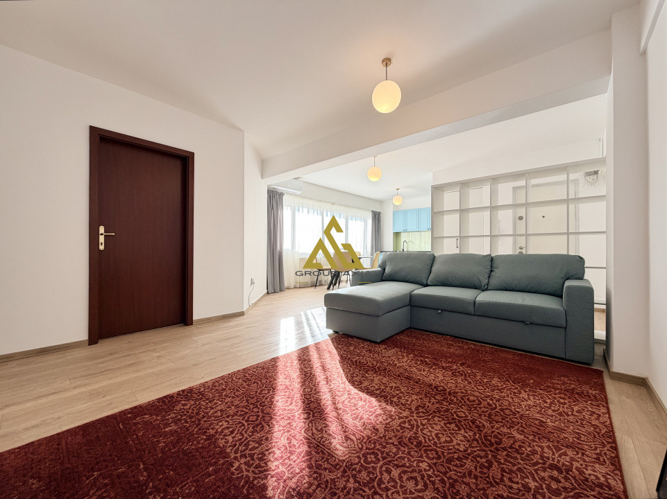 Inchiriere Apartament 2 camere, strada Bucuresti, zona Farmec, garaj
