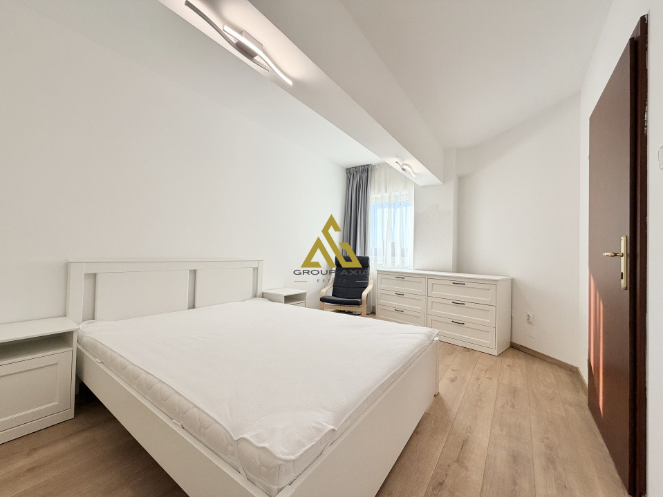 Inchiriere Apartament 2 camere, strada Bucuresti, zona Farmec, garaj