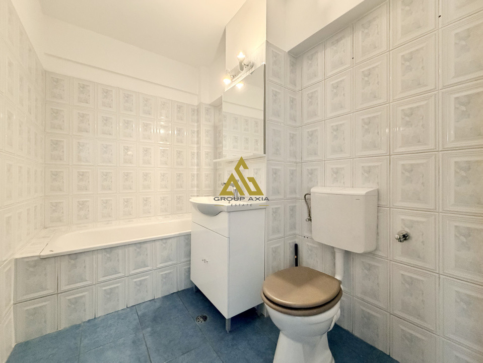 Inchiriere Apartament 2 camere, strada Bucuresti, zona Farmec, garaj