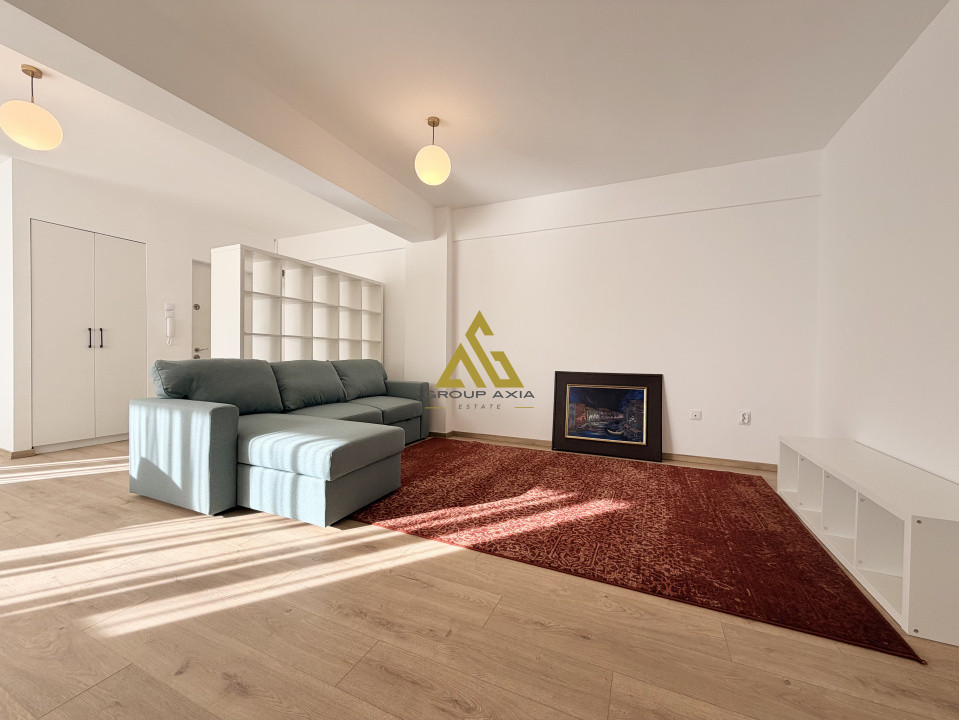 Inchiriere Apartament 2 camere, strada Bucuresti, zona Farmec, garaj
