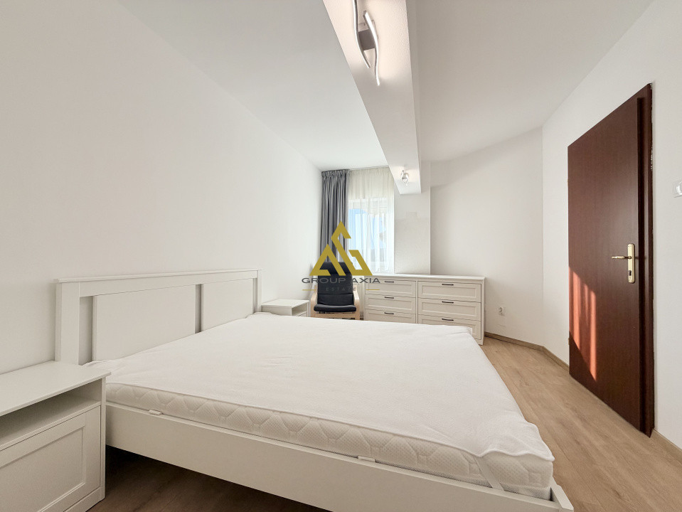Inchiriere Apartament 2 camere, strada Bucuresti, zona Farmec, garaj