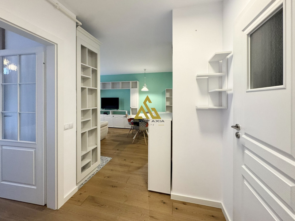 Inchiriere Apartament 2 camere, Scala Center, garaj