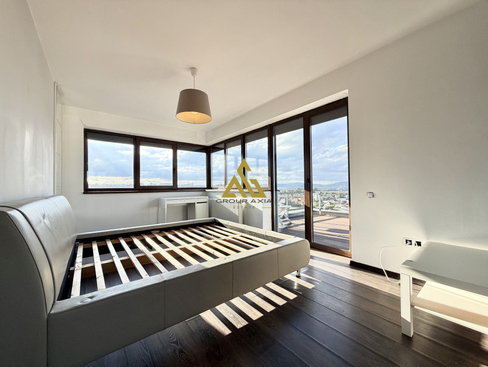 Apartament 2 camere, terasa 27 mp, garaj, zona Grand Hotel Italia