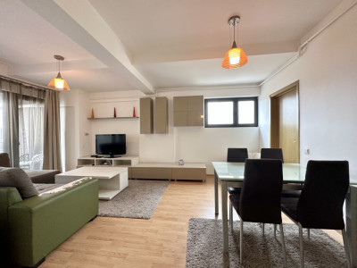 Vanzare Apartament 2 camere, Ansamblul Oaza-Zorilor, separat garaj