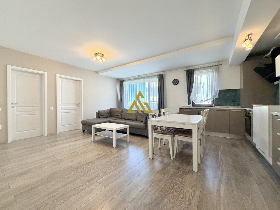 Apartament 2 camere, terasa 35 mp, parcare, zona Grand Hotel Italia