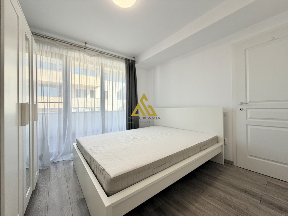 Apartament 2 camere, terasa 35 mp, parcare, zona Grand Hotel Italia