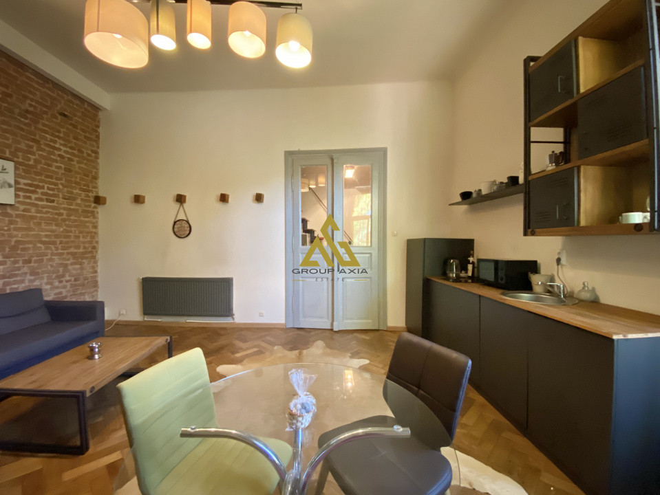 Inchiriere Apartament, zona centrala, strada Motilor