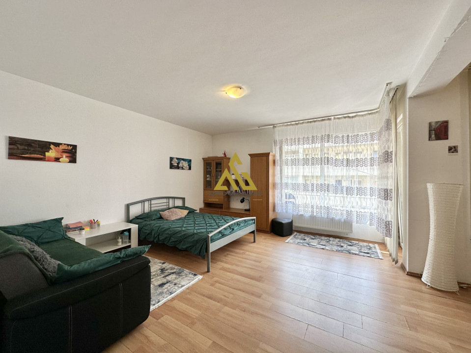 Inchiriere Apartament 1 camera, 36 mp, Zorilor, langa Golden Tulip