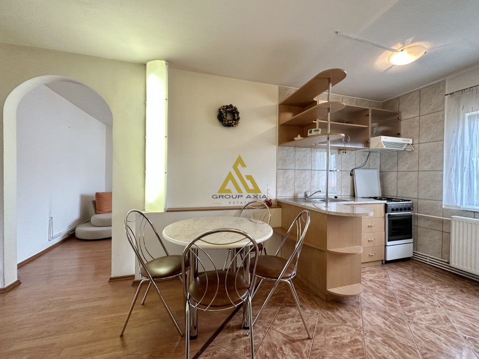 Inchiriere Apartament 3 camere, strada Meteor, zona Sigma