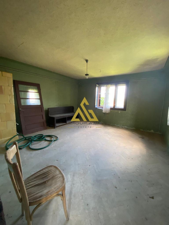 Casa veche Paniceni cu teren de 1600 mp