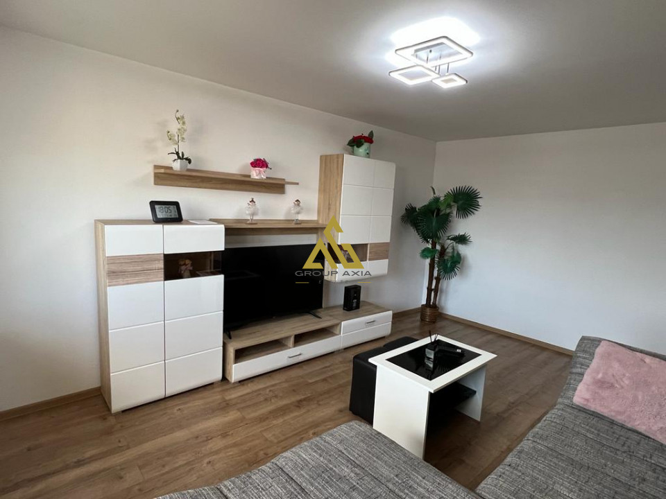 Apartament 4 camere decomandat,Aurel Vlaicu,langa benzinaria Mol