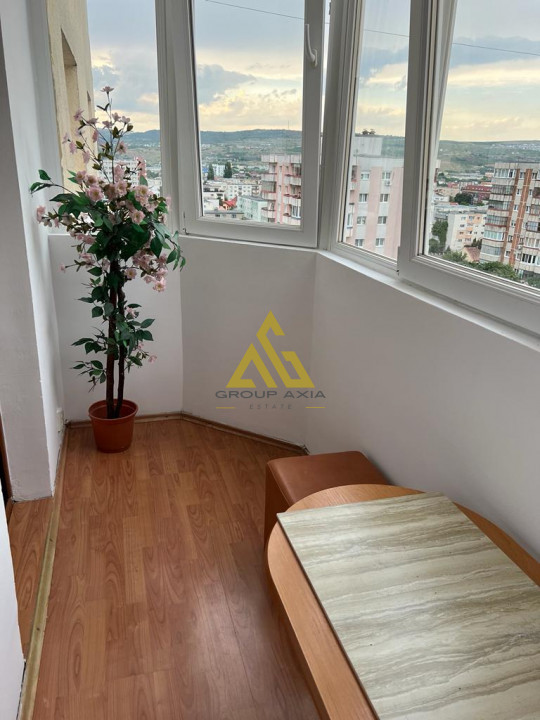 Apartament 4 camere decomandat,Aurel Vlaicu,langa benzinaria Mol