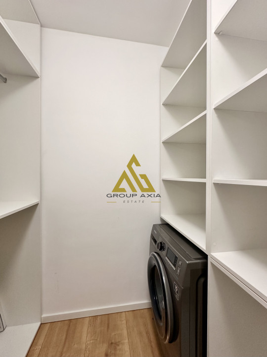 Apartament 2 camere, zona centrala - Scala Center, garaj