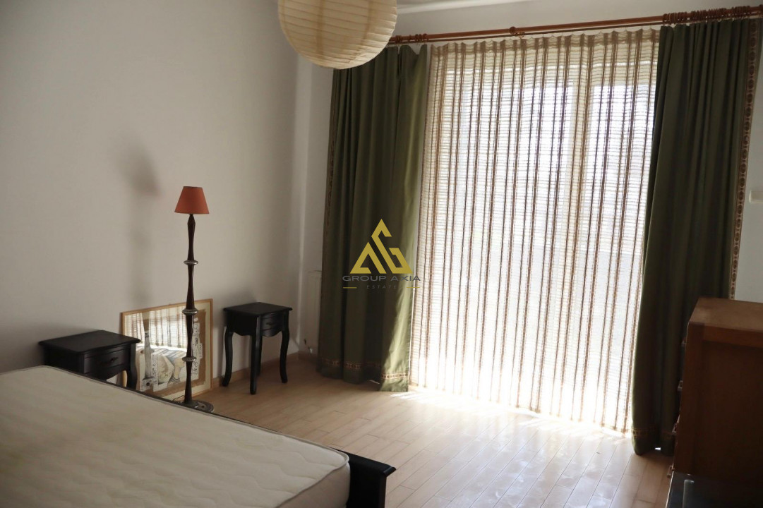 Apartament 2 camere,65 mp ,2 terase,etaj 1,garaj Buna Ziua