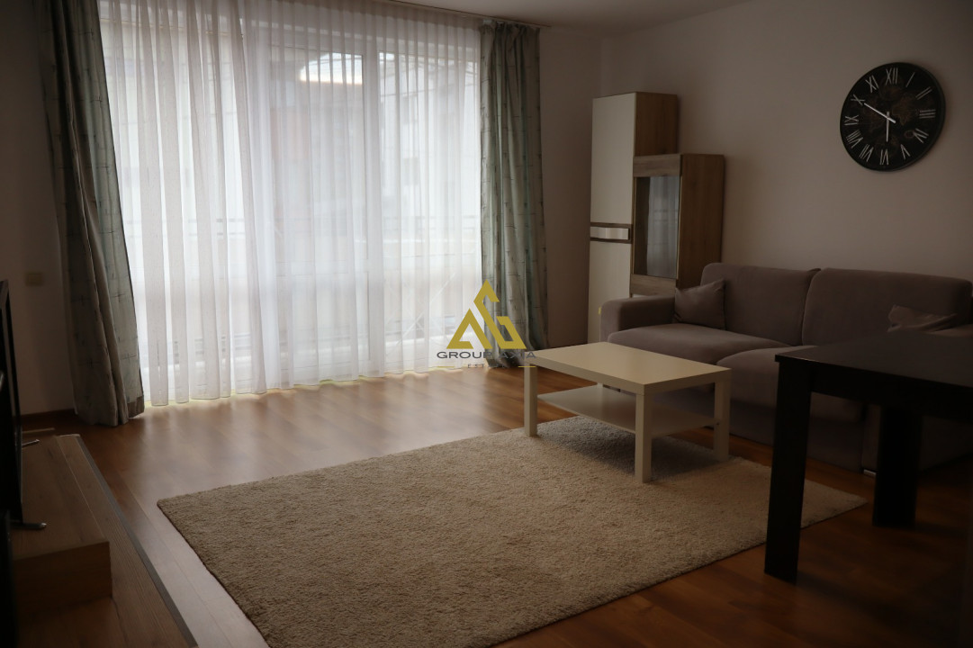 Apartament spatios 2 camere, 67 mp, etaj 1,plus gradina 65mp si parcare