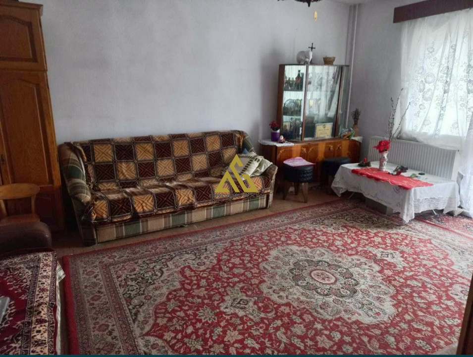 3 camere, 73mp, balcon 5mp, etaj 6 din 8, boxa, str. Nasaud