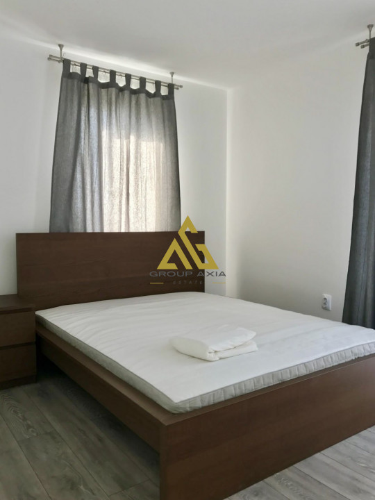 Apartament 2 camere, parcare, zona Grand Hotel Italia din 01 mai