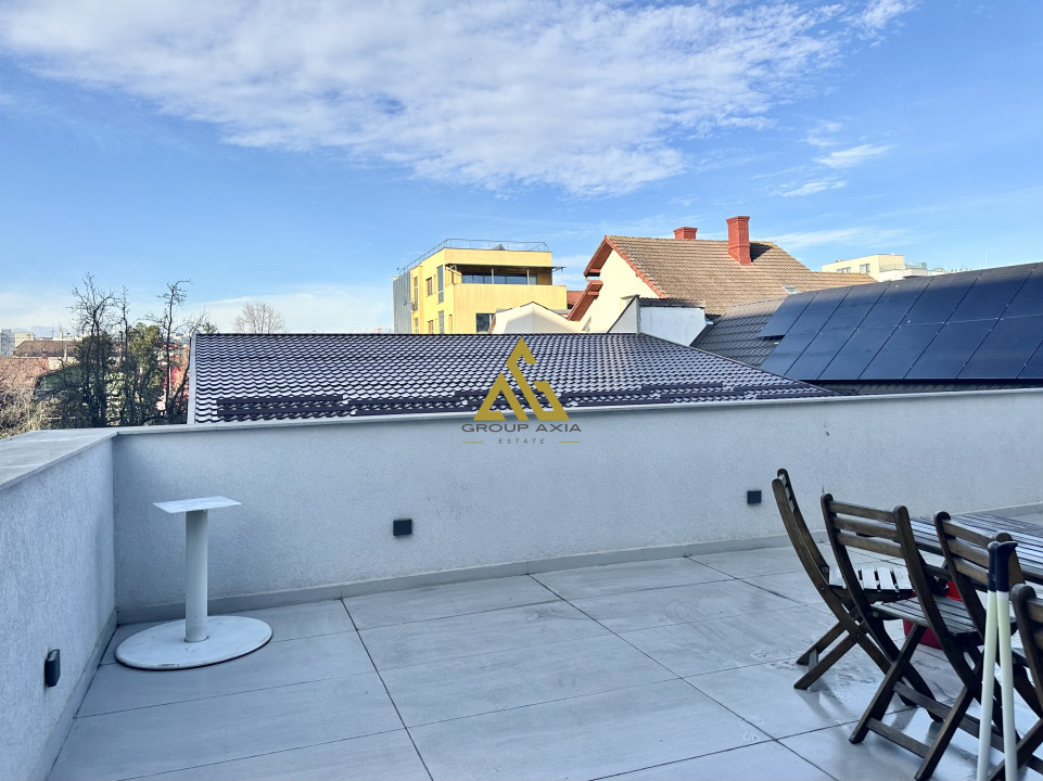 Spatiu servicii / birouri, 276 mp, 3 niveluri, 6 parcari, Gheorgheni
