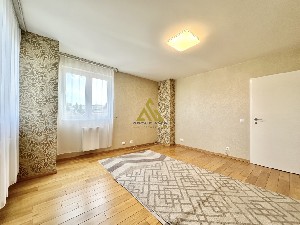 Inchiriere Apartament 3 camere, 84 mp, etaj 1, parcare privata