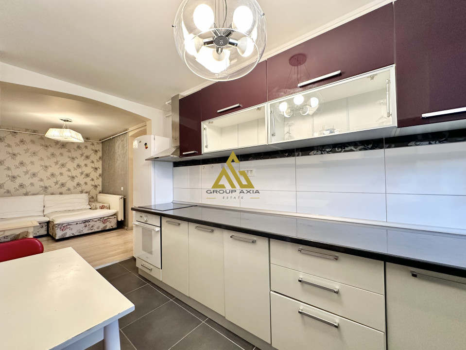 Inchiriere Apartament 3 camere, 84 mp, etaj 1, parcare privata