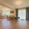 4 camere, 140mp, 4 bai, gradina, terasa, parcare, zona Corneliu Coposu