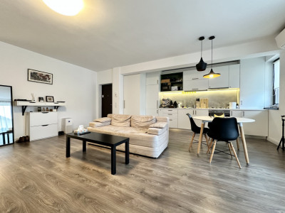 Inchiriere Apartament 2 camere, Zorilor, strada Mircea Eliade, parcare