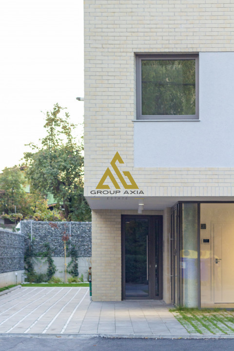 Spatiu premium pentru servicii/birouri, 3 parcari, gradina, Gheorgheni
