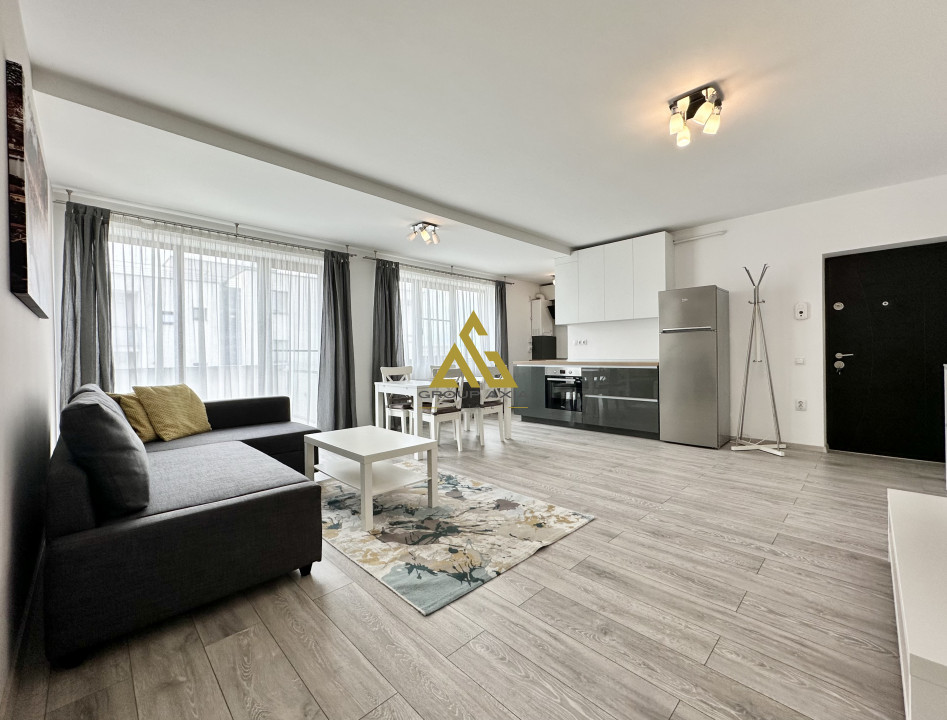 Apartament spatios cu 2 camere, parcare, zona Grand Hotel Italia