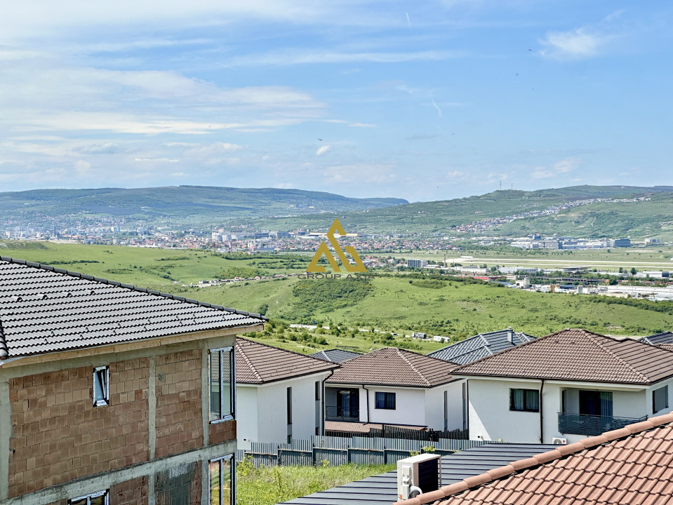 Casa individuala, 150 mp, 4 camere, 4 bai, teren 450 mp, Dezmir