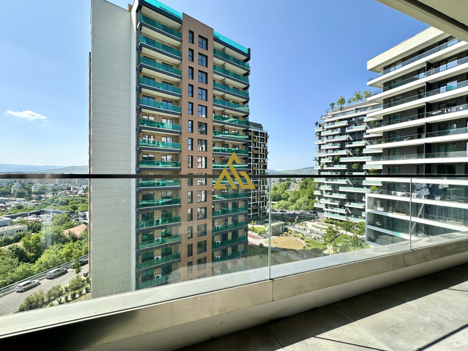 Inchiriere Apartament 2 camere, Azoria- cartier Zorilor, garaj si boxa