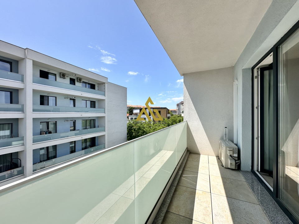 Inchiriere Apartament cu 2 camere, garaj, Andrei Muresanu Sud